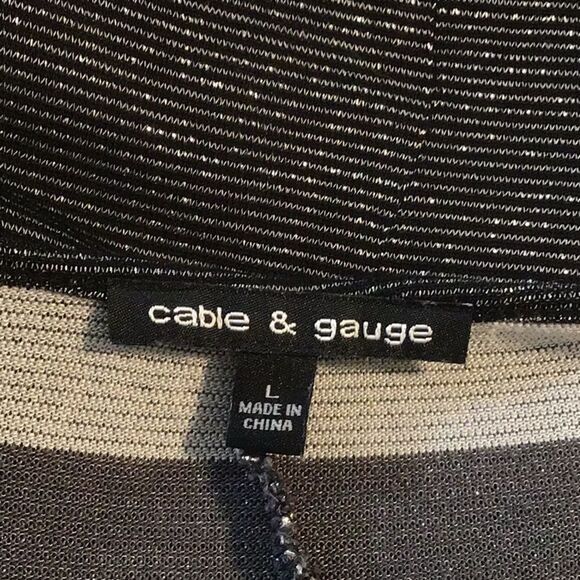Cable & Gauge Top V Neck Sparkly Metallic Knit Stripe Tunic Black Gray Size L - Picture 6 of 11
